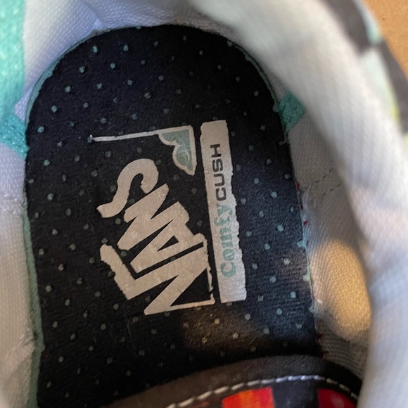 Rainbow 🌈 Checkered Old School Vans Comfy Cush - Picture 3 of 4